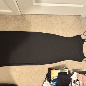 Elegant Black Sleeveless Dress